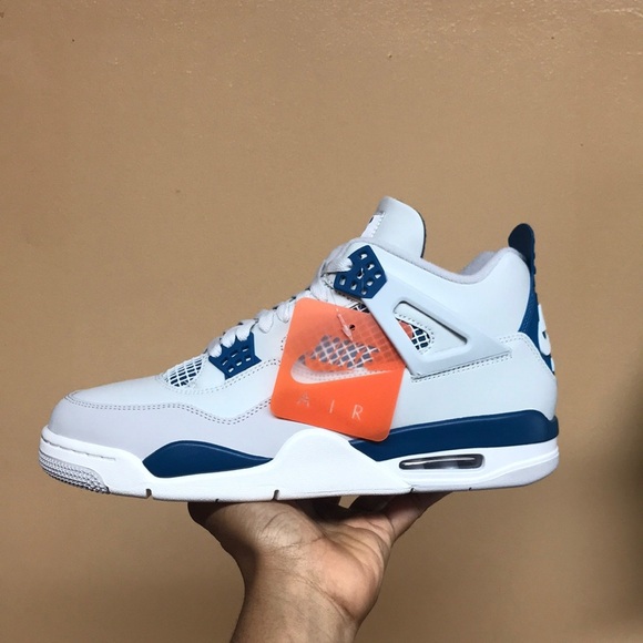 2024 Air Jordan 4 Retro “Military Blue” - Picture 7 of 16